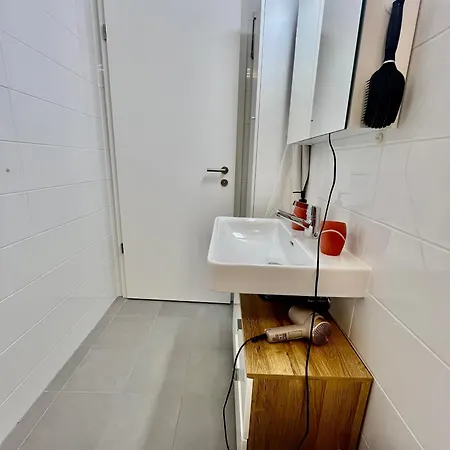 Modern 1-bedroom Retreat Appartement